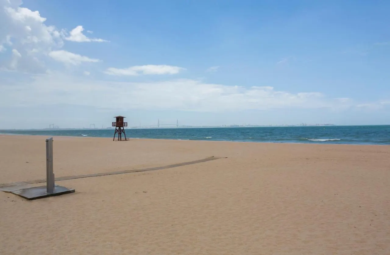 Chalet 4 Rooms Piscina Privada Parking El Puerto de Santa Maria Holiday home