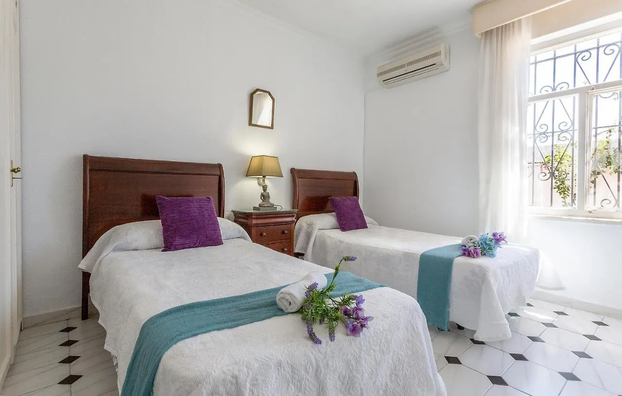 Chalet 4 Rooms Piscina Privada Parking El Puerto de Santa Maria 0*,