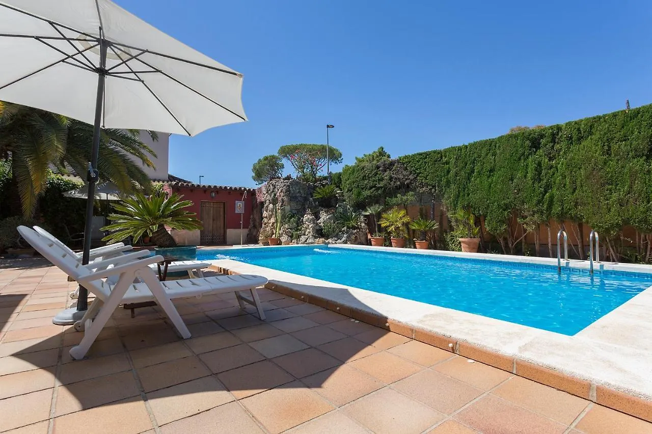 Holiday home Chalet 4 Rooms Piscina Privada Parking El Puerto de Santa Maria